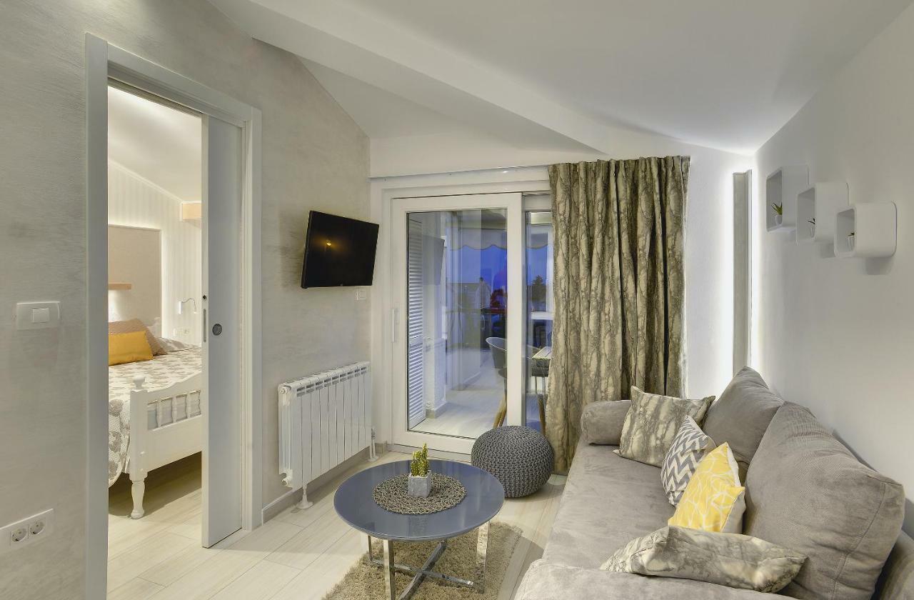 Apartments Zanetti 2 풀라 외부 사진