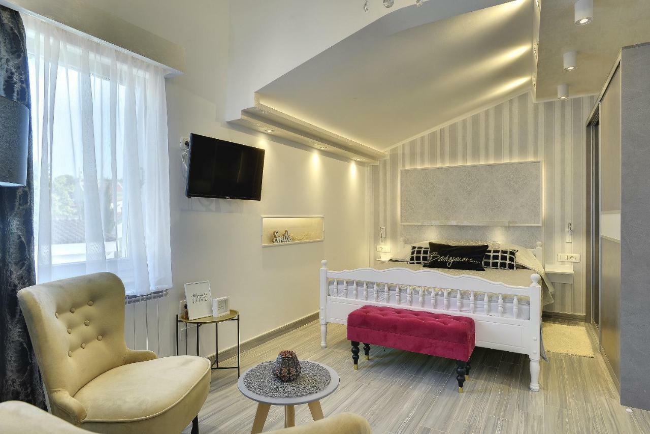 Apartments Zanetti 2 풀라 외부 사진