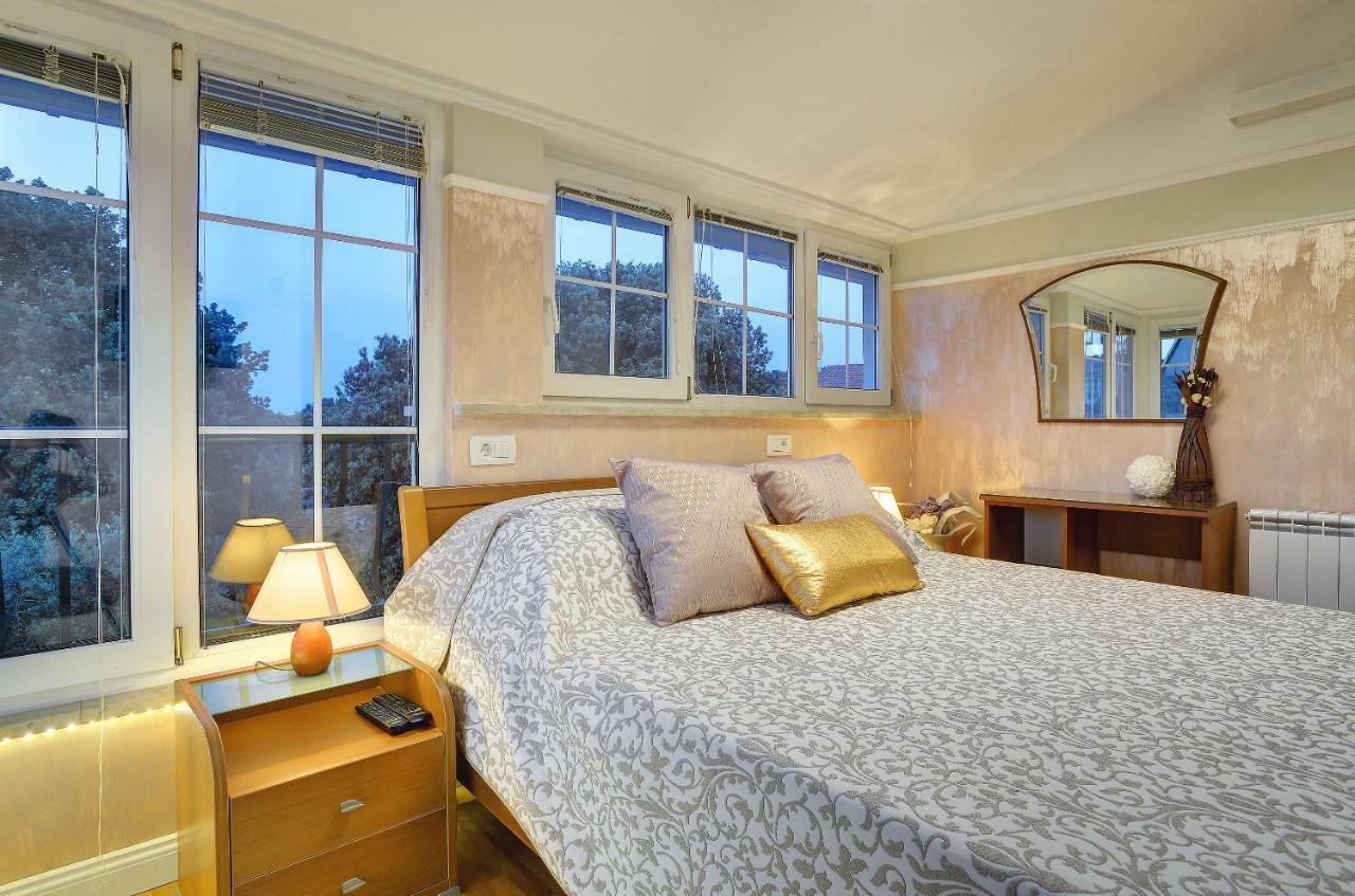 Apartments Zanetti 2 풀라 외부 사진